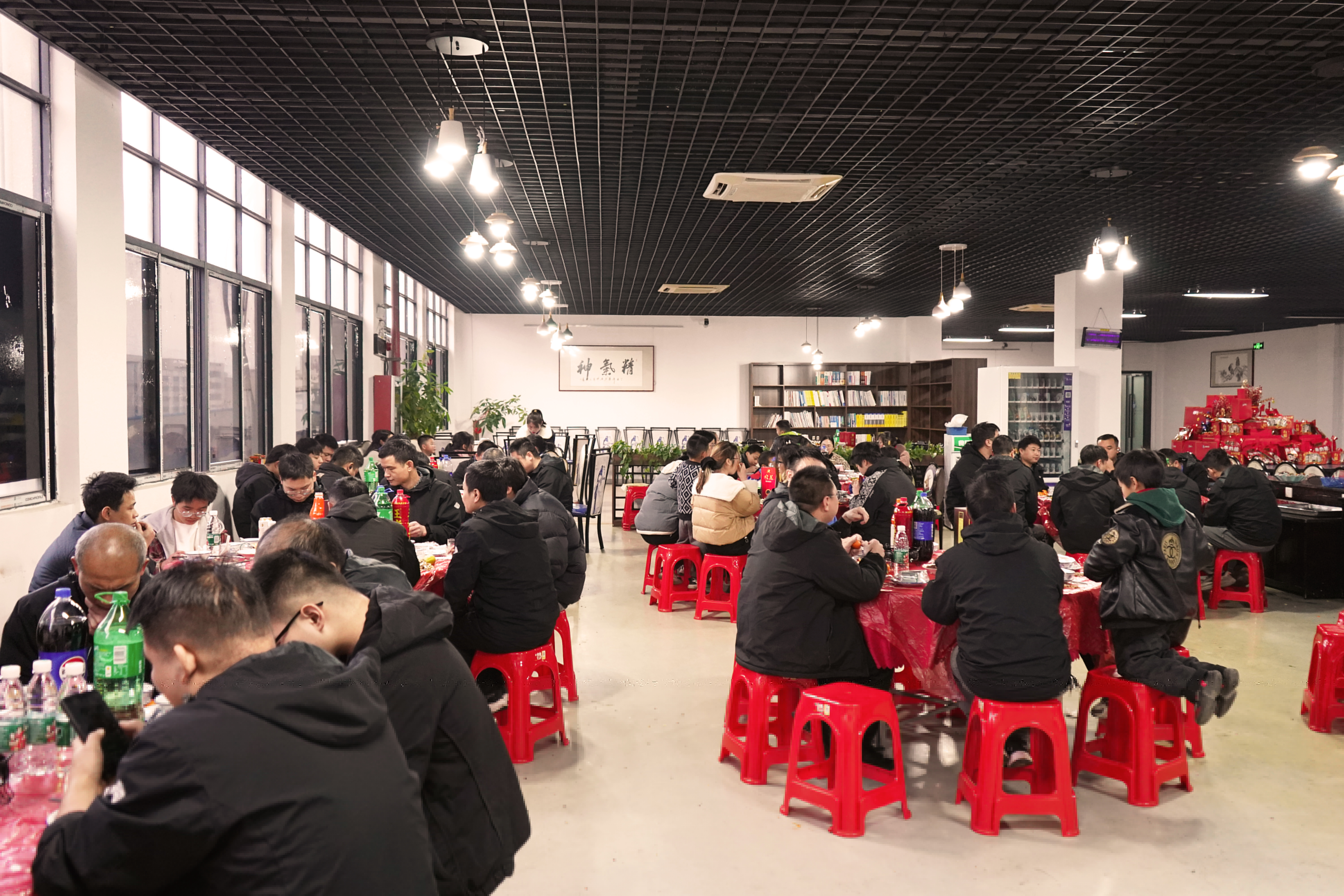 1737509101993247.jpg 9b5d4da79c56a81a267a9917742154e.jpg